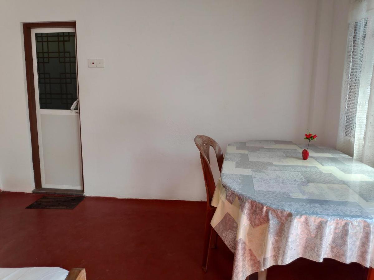 Tropical Point Inn Matara Bagian luar foto